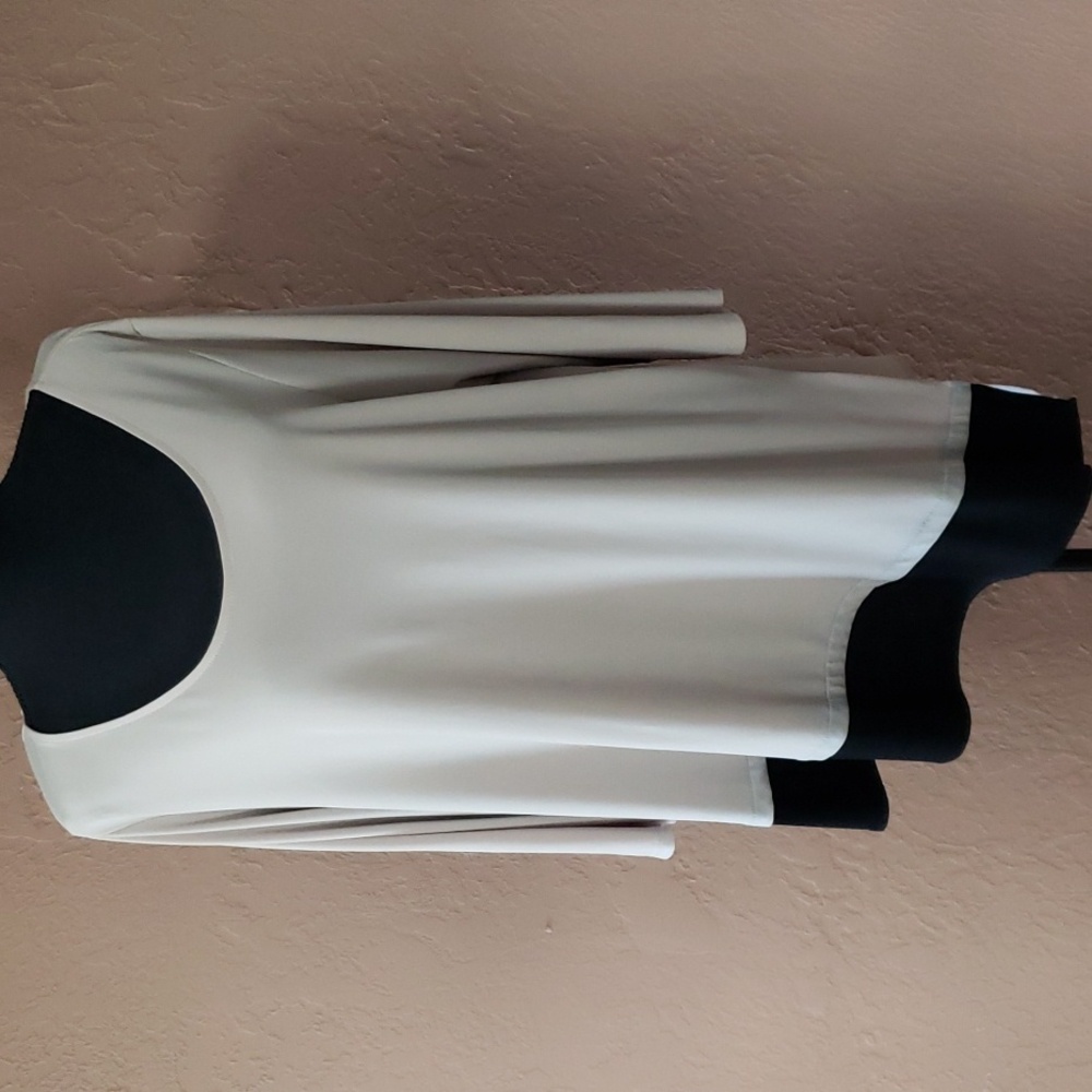 Calvin Klein Long Sleeve Blouse Beige and Black 2X